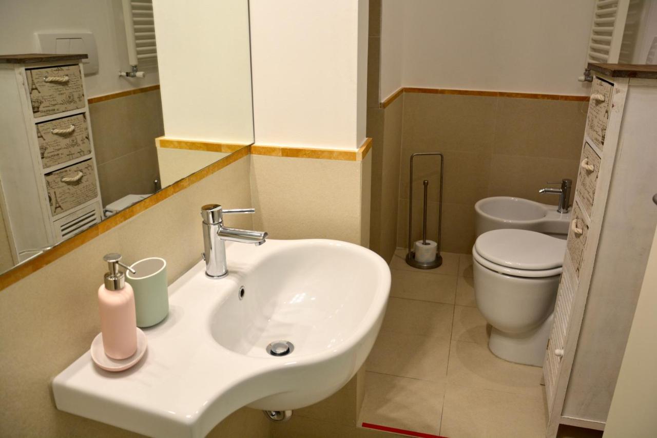 Casa Della Vetra Otel Milano Dış mekan fotoğraf
